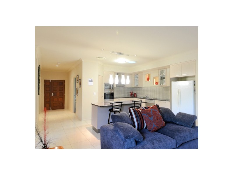 11 Brypat Close, Burrum Heads QLD 4659