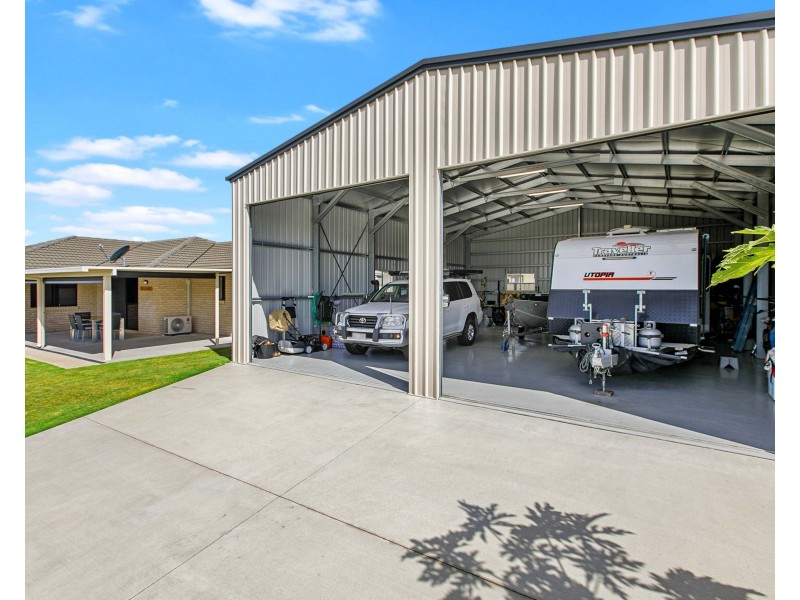 2 Tulipwood Drive, Burrum Heads QLD 4659
