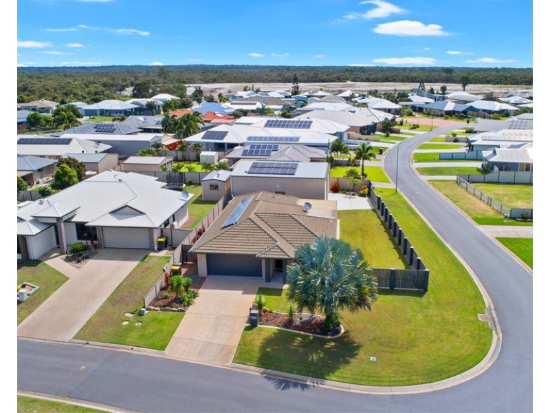 2 Tulipwood Drive, Burrum Heads QLD 4659