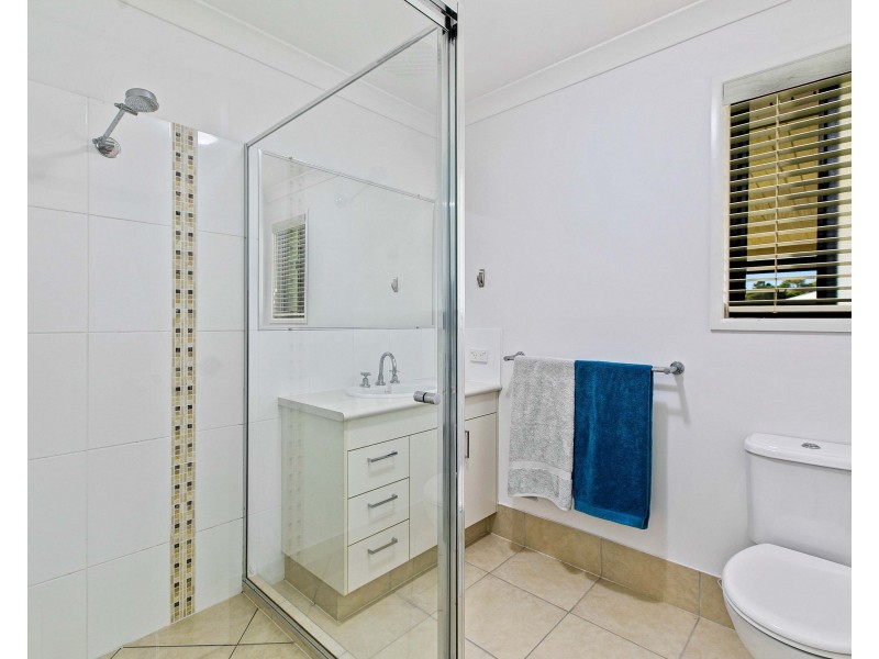 2 Tulipwood Drive, Burrum Heads QLD 4659