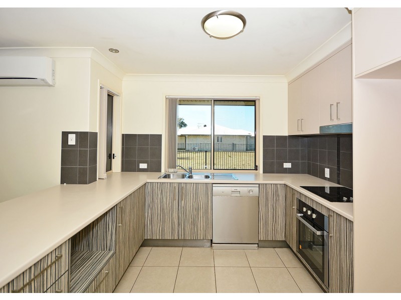 23 Sirenia Drive, Burrum Heads QLD 4659