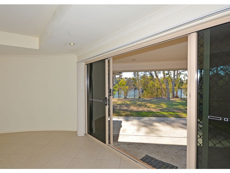 23 Sirenia Drive, Burrum Heads QLD 4659