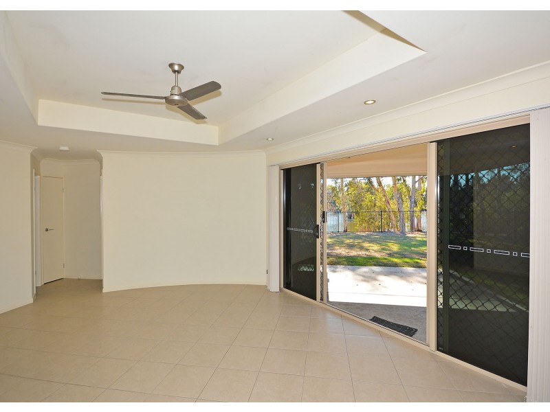 23 Sirenia Drive, Burrum Heads QLD 4659