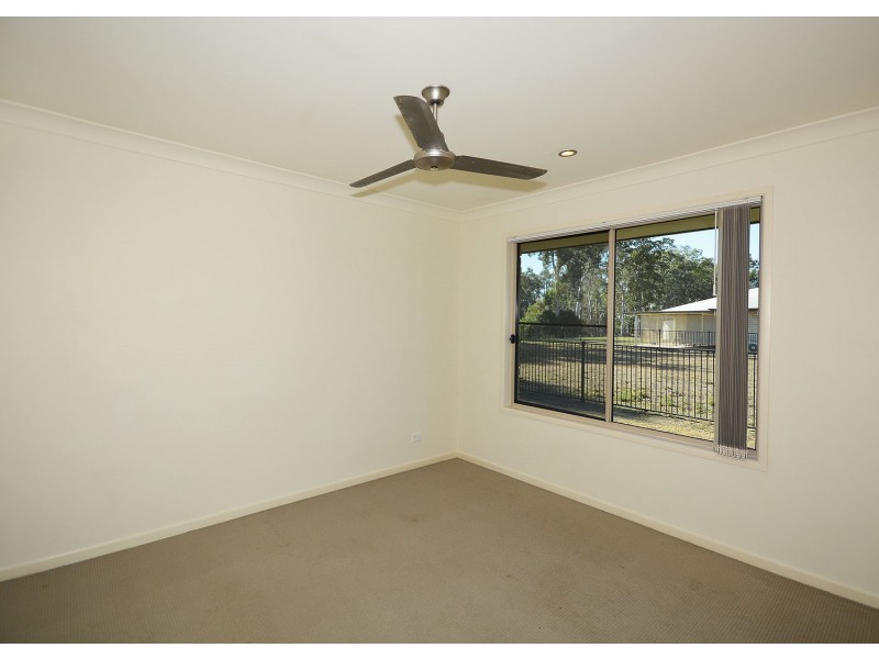 23 Sirenia Drive, Burrum Heads QLD 4659