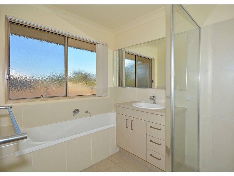 23 Sirenia Drive, Burrum Heads QLD 4659