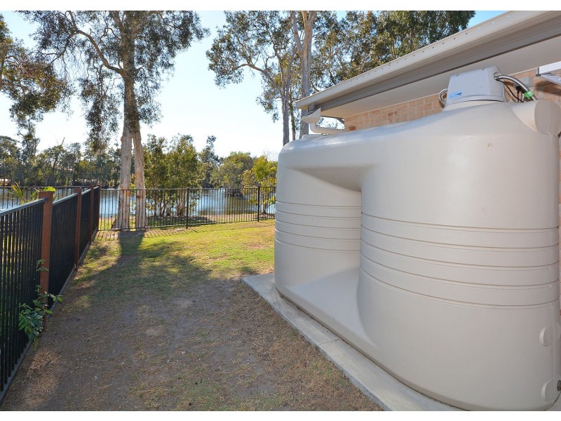 23 Sirenia Drive, Burrum Heads QLD 4659