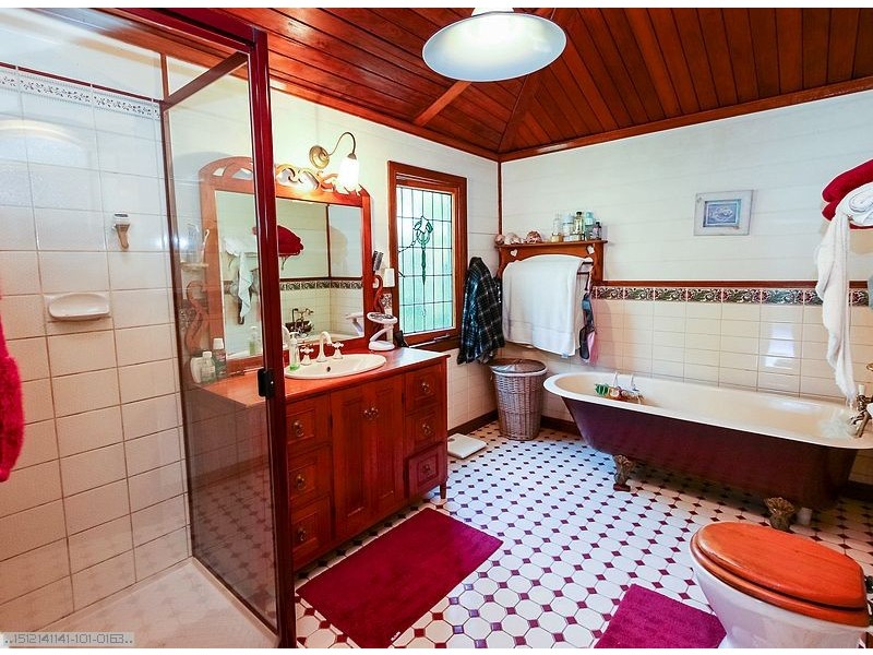 166 Rosebay Drive, Burrum Heads QLD 4659