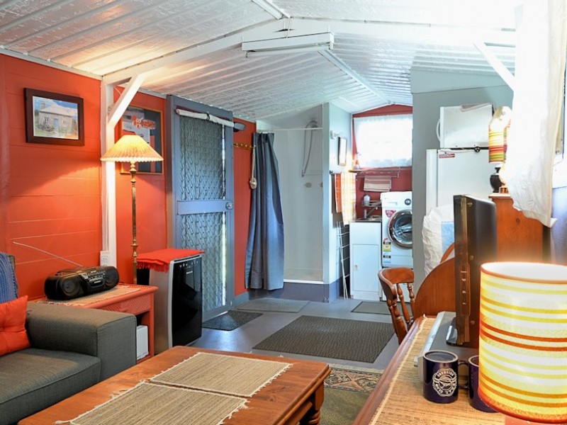 33 Beach Drive, Burrum Heads QLD 4659