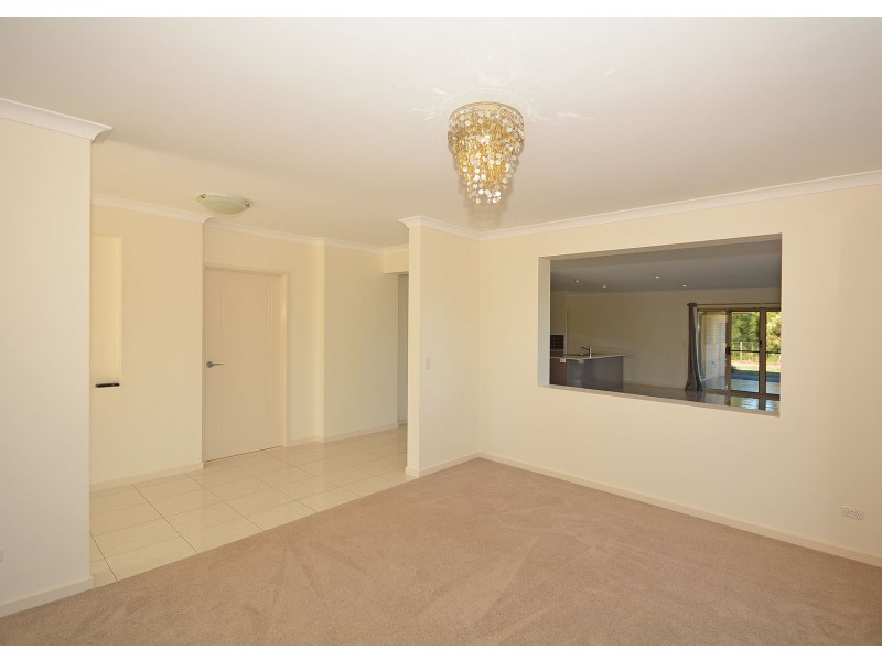 67 Beach Drive, Burrum Heads QLD 4659