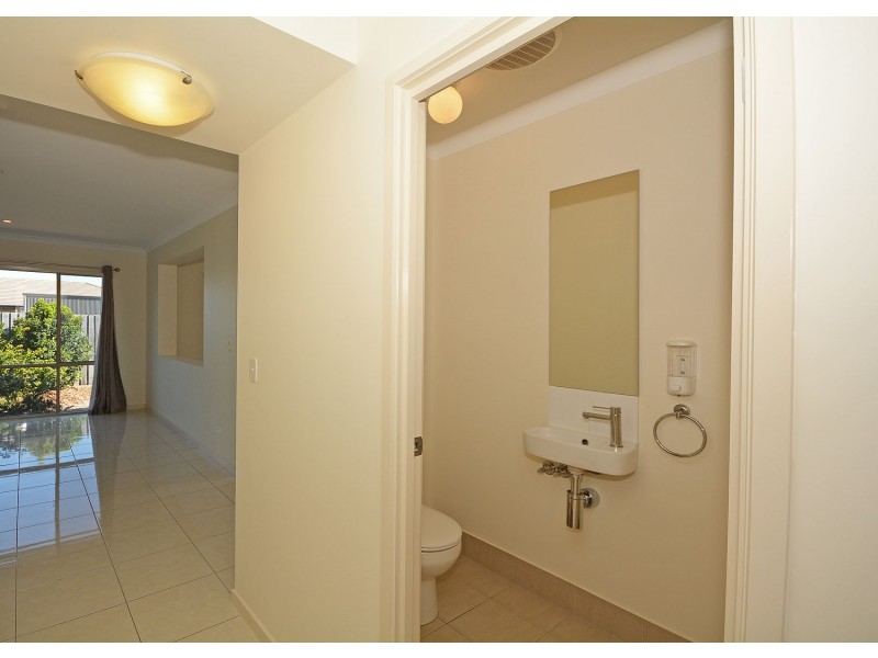 67 Beach Drive, Burrum Heads QLD 4659