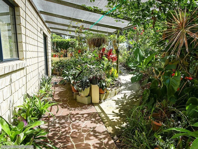 2/58 Burrum Street, Burrum Heads QLD 4659