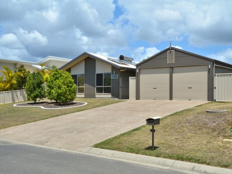 57 Beach Drive, Burrum Heads QLD 4659