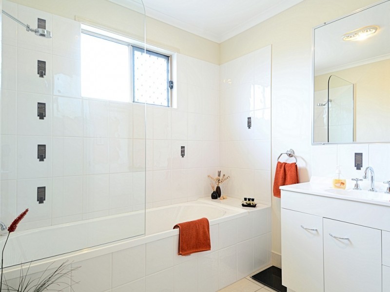 57 Beach Drive, Burrum Heads QLD 4659