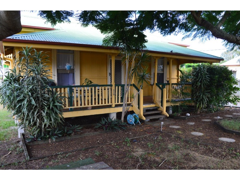 29 Moreton Street, Toogoom QLD 4655
