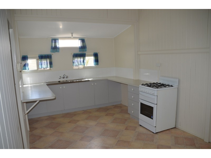 29 Moreton Street, Toogoom QLD 4655
