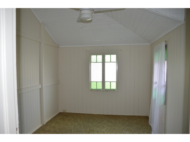 29 Moreton Street, Toogoom QLD 4655
