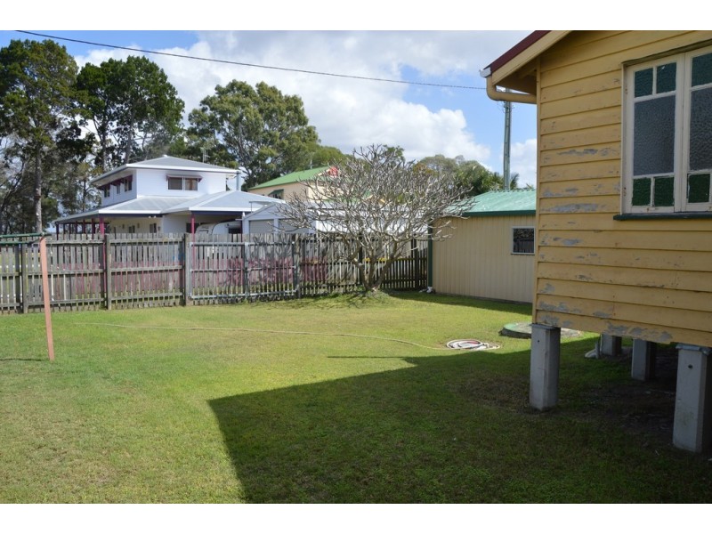 29 Moreton Street, Toogoom QLD 4655