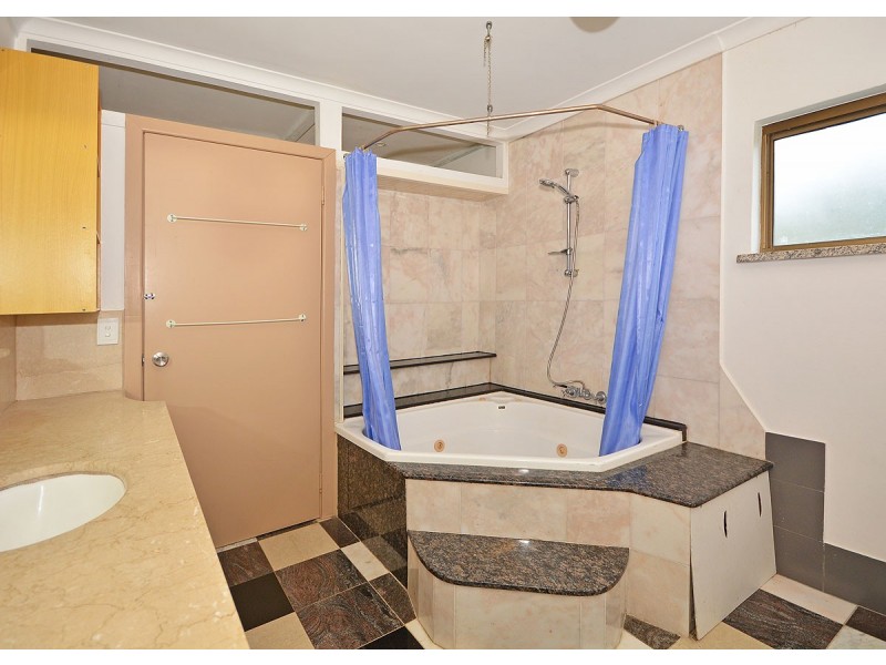 82 Pacific Haven Crct, Pacific Haven QLD 4659