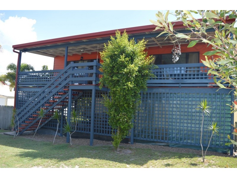 25 Moreton Street, Toogoom QLD 4655