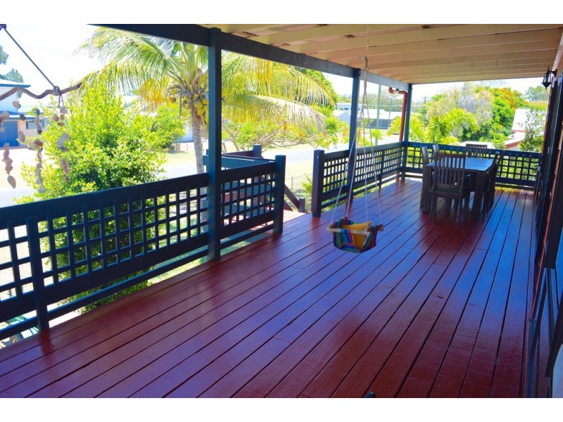 25 Moreton Street, Toogoom QLD 4655