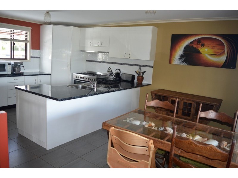 25 Moreton Street, Toogoom QLD 4655