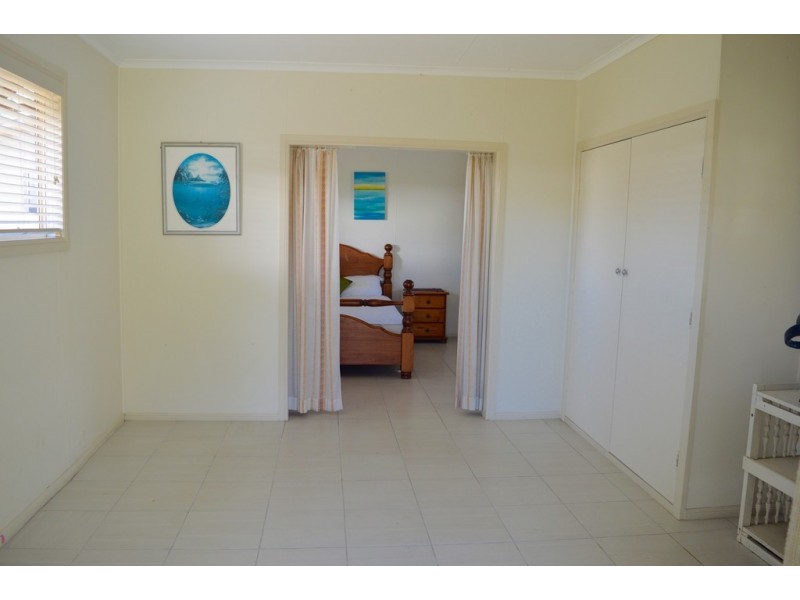 25 Moreton Street, Toogoom QLD 4655