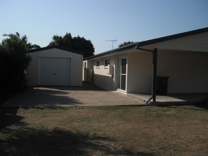 3 Simpson Street, Burrum Heads QLD 4659