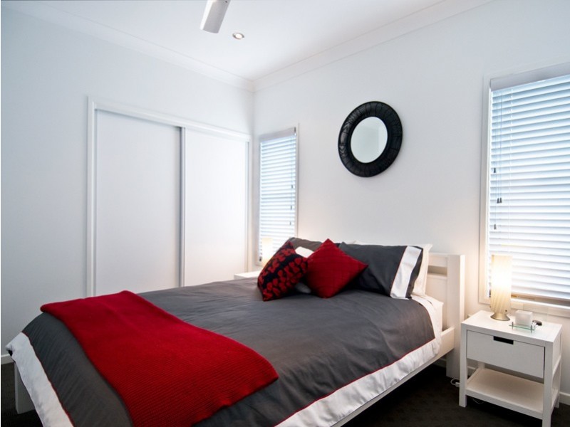 12 Honey Myrtle Close, Burrum Heads QLD 4659