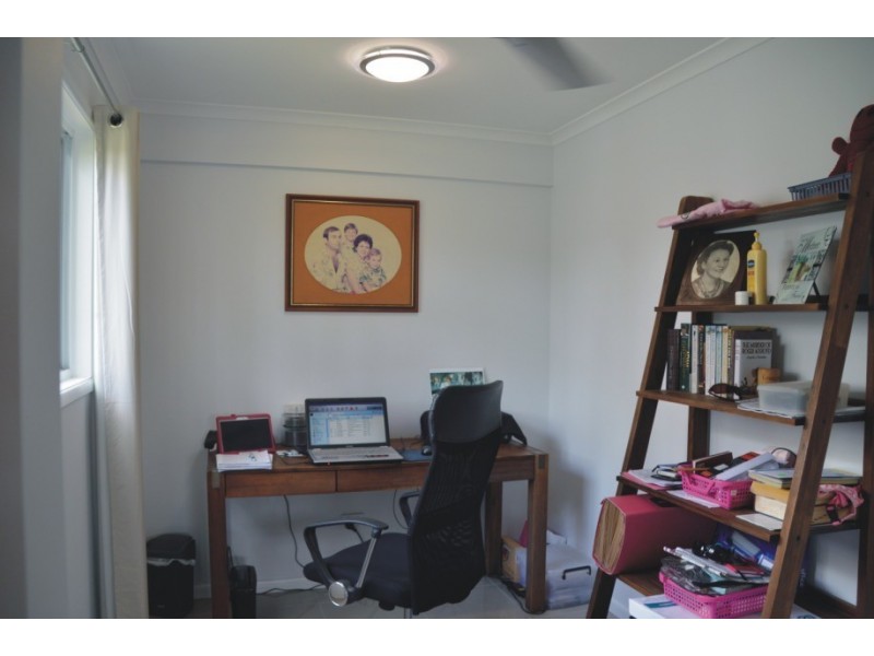 94 Hunter St, Torbanlea QLD 4662