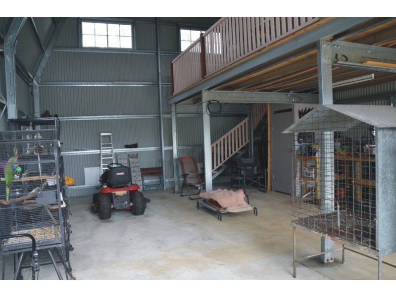 94 Hunter St, Torbanlea QLD 4662