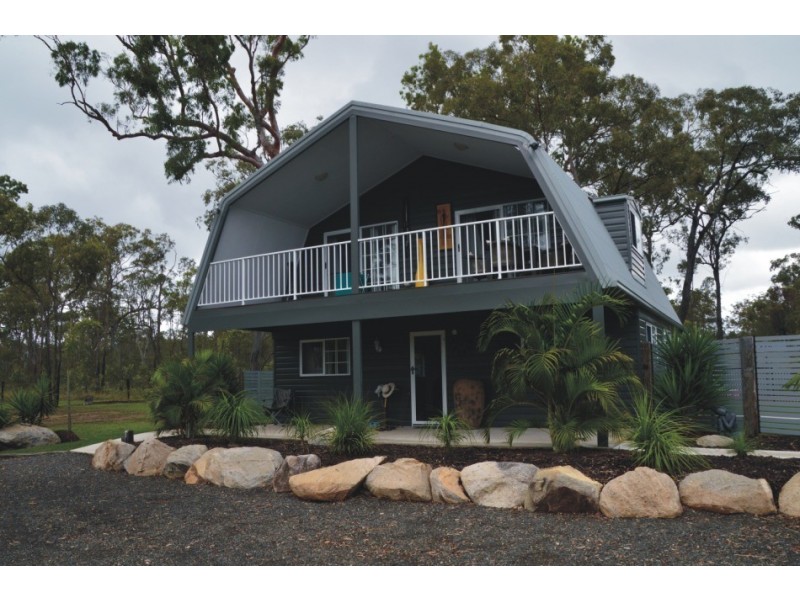 94 Hunter St, Torbanlea QLD 4662