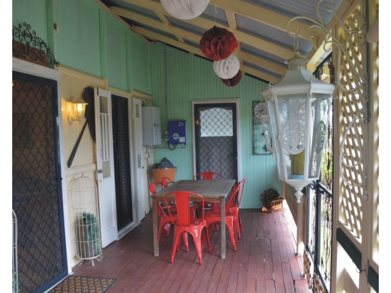 33 Whitley Street, Howard QLD 4659