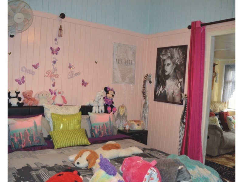 33 Whitley Street, Howard QLD 4659