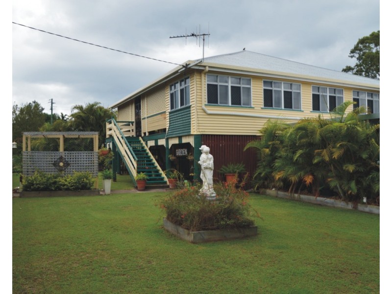 33 Whitley Street, Howard QLD 4659