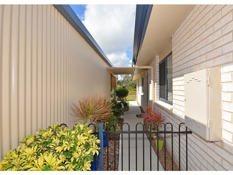 19 Lakes Boulevard, Burrum Heads QLD 4659