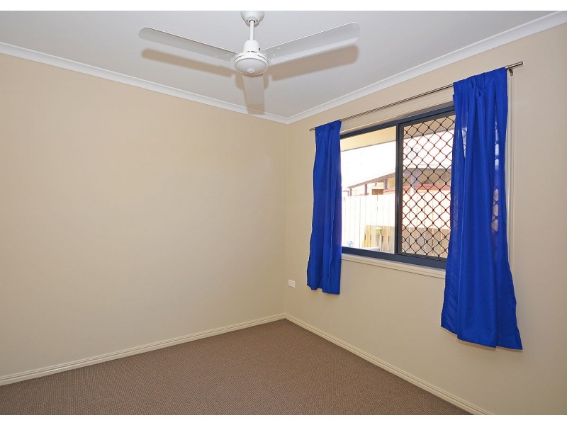 19 Lakes Boulevard, Burrum Heads QLD 4659