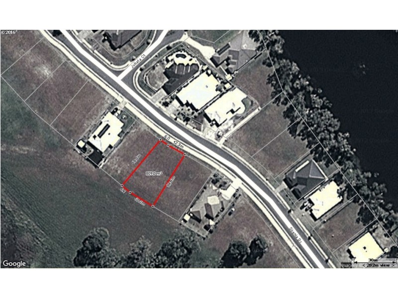 30 Sirenia Drive, Burrum Heads QLD 4659