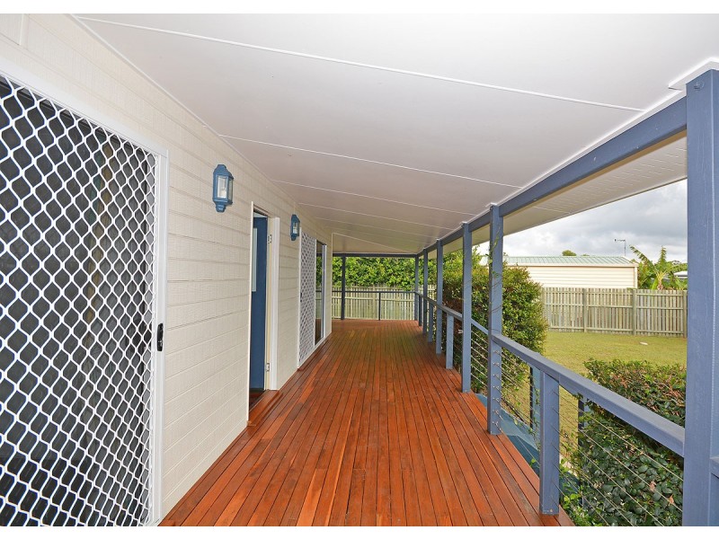 33 Sunrise Crescent, Burrum Heads QLD 4659