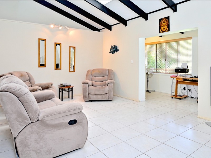 37 Hamilton Road, Howard QLD 4659