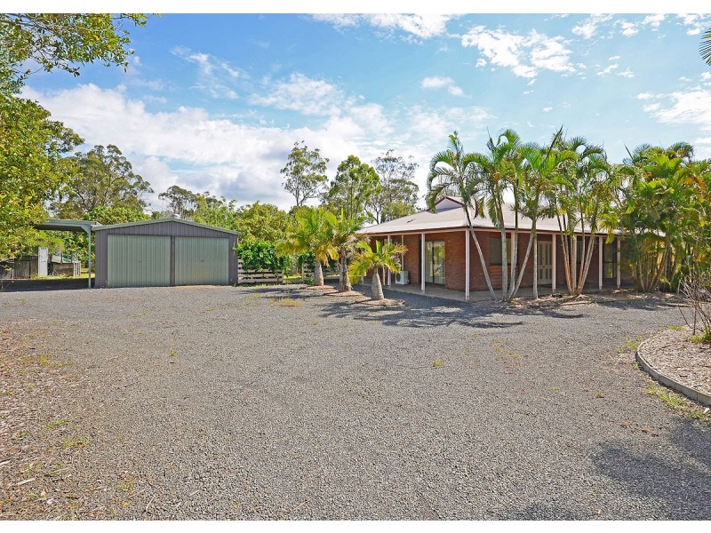 25 Raintree Avenue, Burrum Heads QLD 4659