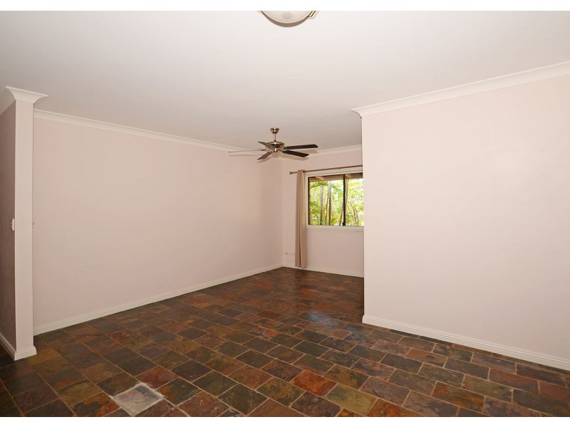 25 Raintree Avenue, Burrum Heads QLD 4659