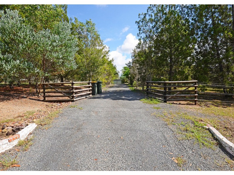 25 Raintree Avenue, Burrum Heads QLD 4659