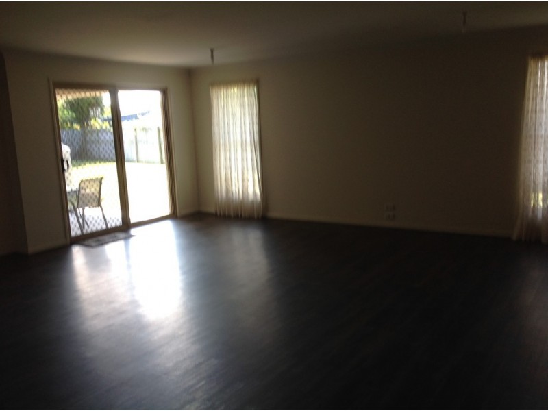 11 Krista Court, Burrum Heads QLD 4659