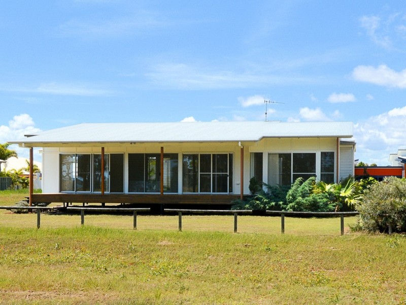50 Traviston Way, Burrum Heads QLD 4659