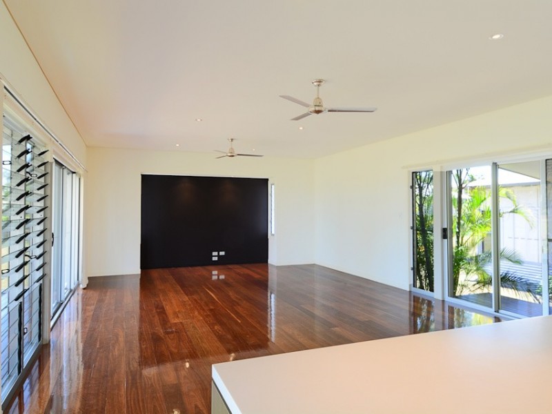 50 Traviston Way, Burrum Heads QLD 4659