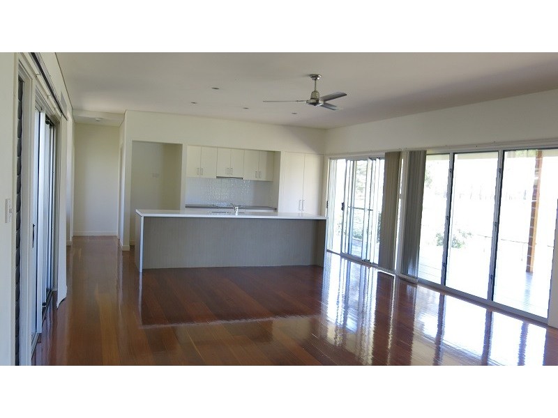 50 Traviston Way, Burrum Heads QLD 4659