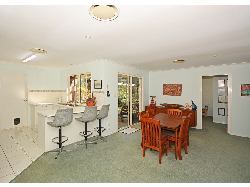 49 Raintree Ave, Burrum Heads QLD 4659