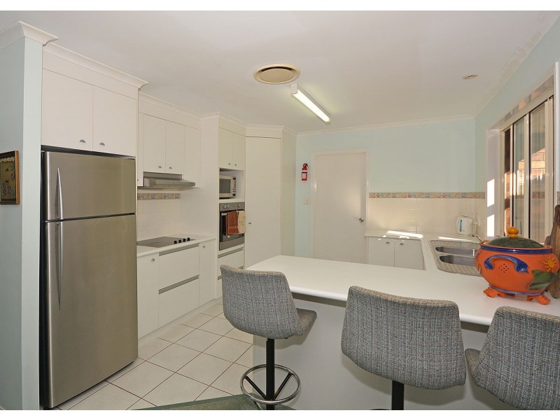 49 Raintree Ave, Burrum Heads QLD 4659
