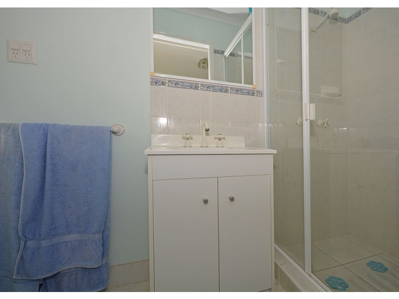 49 Raintree Ave, Burrum Heads QLD 4659