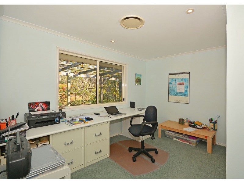 49 Raintree Ave, Burrum Heads QLD 4659
